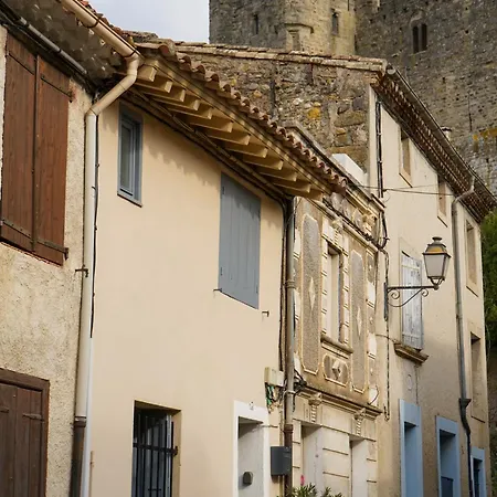 Au Pied Des Remparts- Maison De Caractere-3 Ch-ac Holiday home