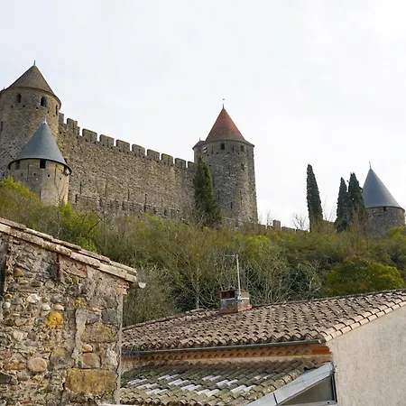 Au Pied Des Remparts- Maison De Caractere-3 Ch-ac
