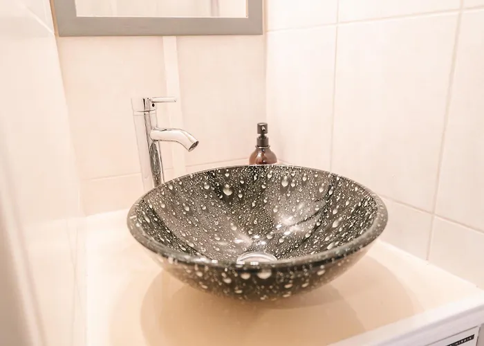 Au Pied Des Remparts- Maison De Caractere-3 Ch-ac